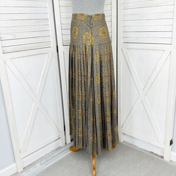 Calliope Vintage Jewel Damask Print Pleated Maxi Skirt Taupe 10 - Picture 2 of 13